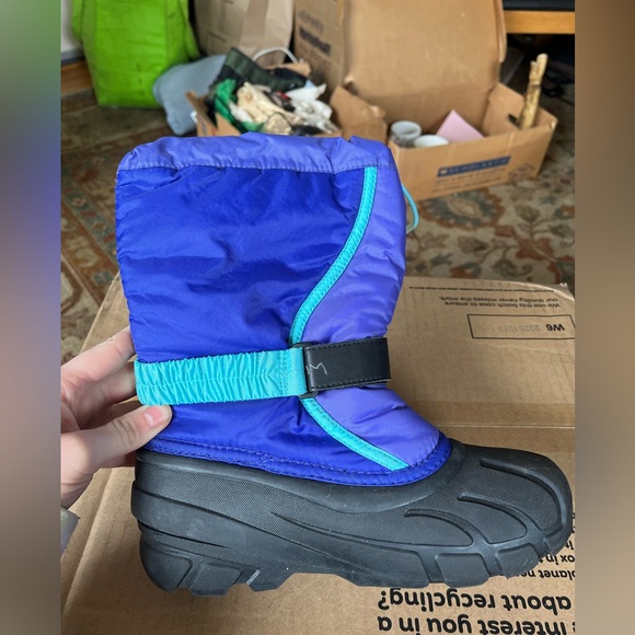 Sorel Flurry boots snow / winter youth size 5 - Picture 12 of 16